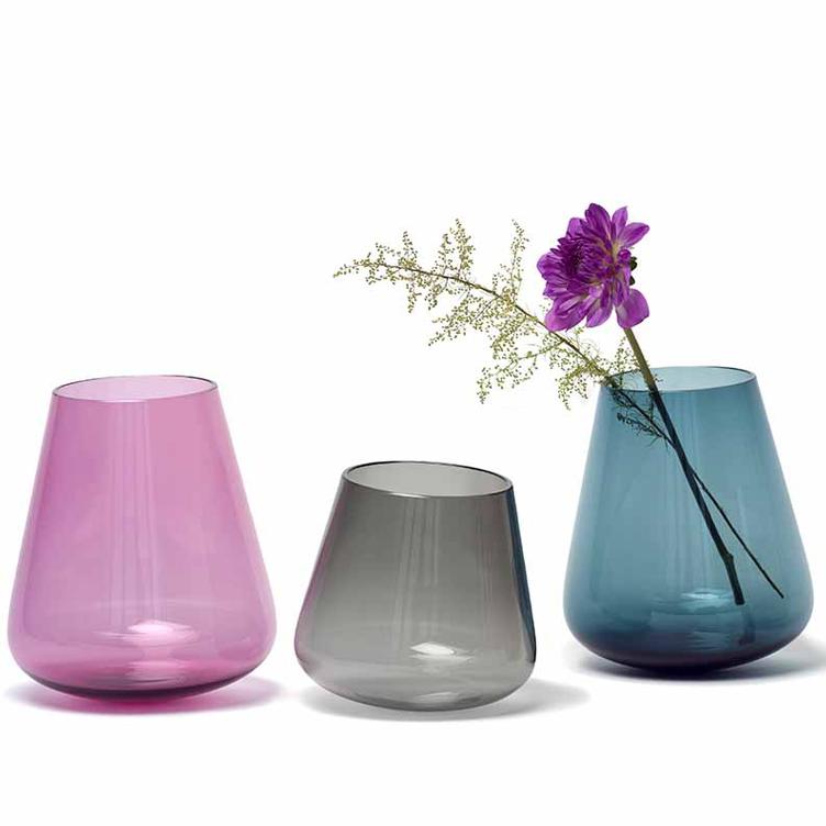 Vasen Edition Nikola Kerl Design Klassik Farben Wohnen Blumen Geschenkidee Handwerk Schweiz loveistheanswer